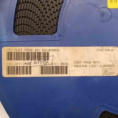 Picture of DS14C88MX smd IC