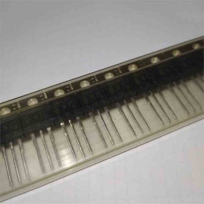 Picture of BUZ171 DIP IC