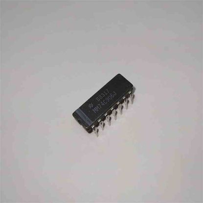 Picture of MM74C906J DIP IC
