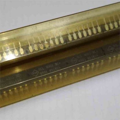 Picture of SCL4001BC DIP IC