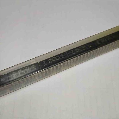 Picture of MB81256-10 DIP IC