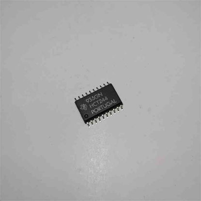 Picture of 74HCT244D smd IC