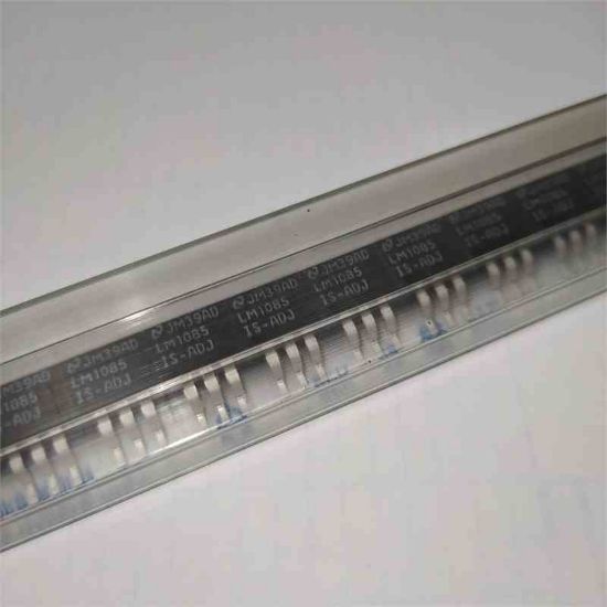 Picture of LM1085IS-ADJ 3A 1.2-15V TO263 IC