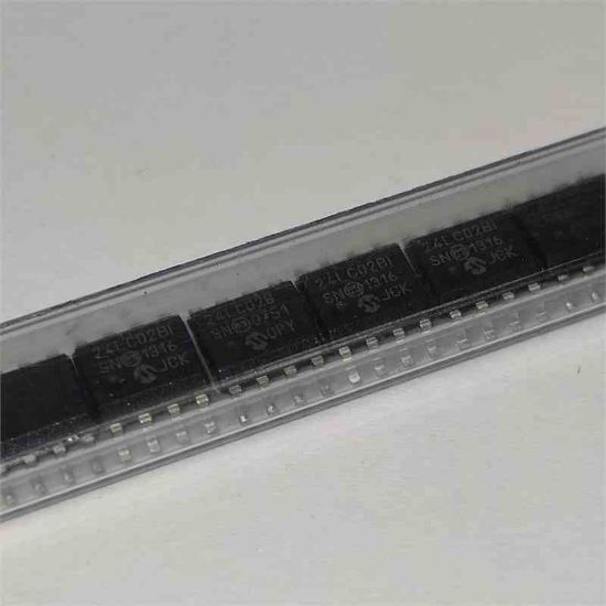 Picture of 24LC02B smd IC