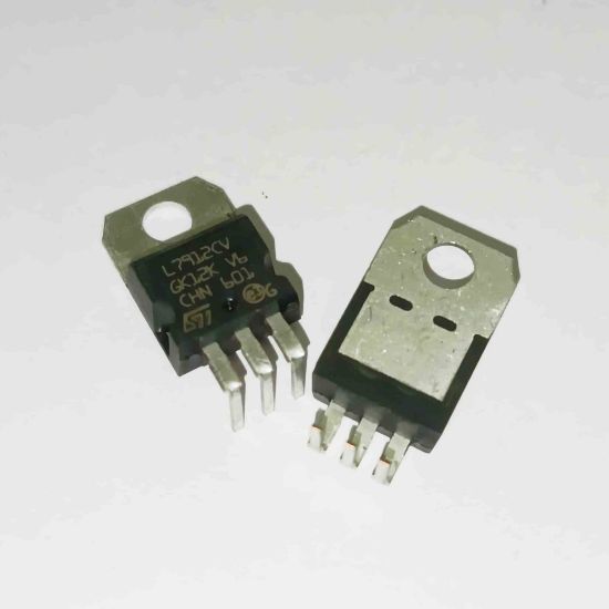 Picture of L7912CV 12V 1.5A TO220 IC