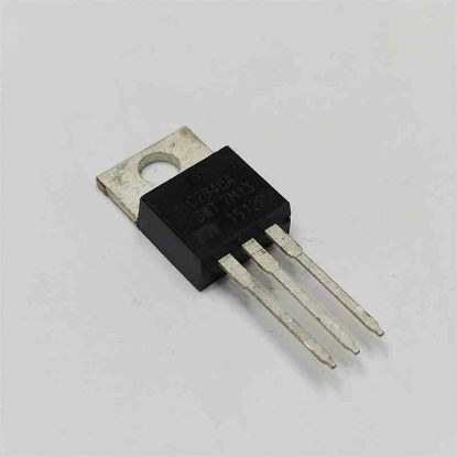Picture of MIC2940A IC