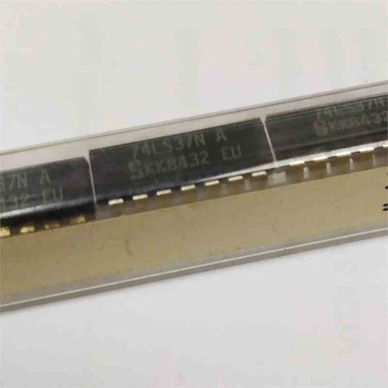 Picture of 74LS37N DİP IC