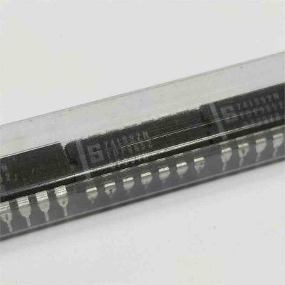 Picture of 74LS92N DİP IC