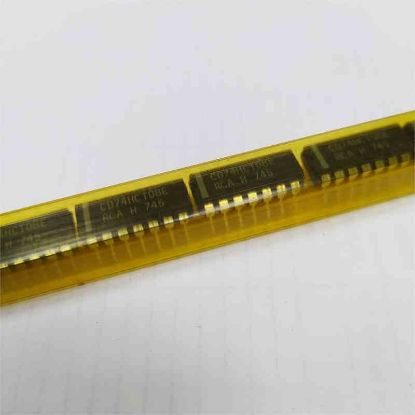 Picture of CD74HCT08E DİP IC
