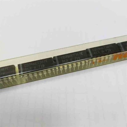 Picture of CD74HCT367E DİP IC