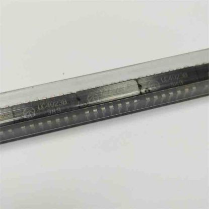 Picture of LC4023B IC