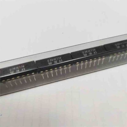 Picture of U74HCT74 DİP IC