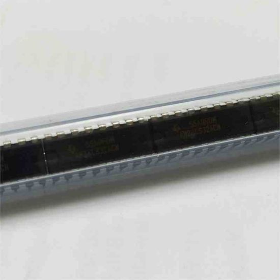 Picture of AM26LS32ACN IC