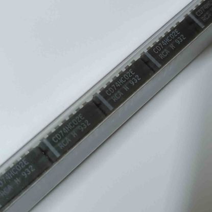 Picture of CD74HC02E DİP IC