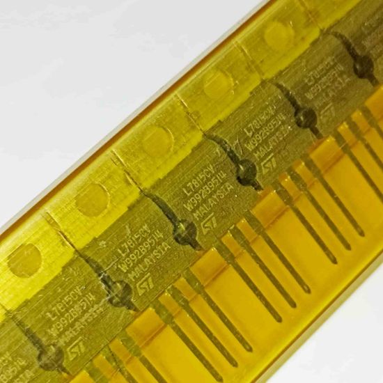 Picture of L7815CV TO220 IC