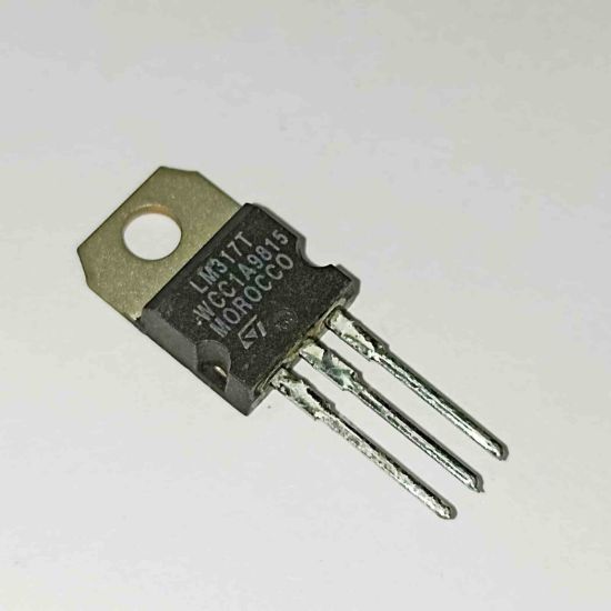 Picture of LM317T TO220 IC