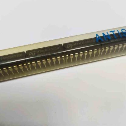 Picture of M74HC4052B1 DİP IC