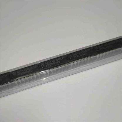 Picture of MC14002BCP IC
