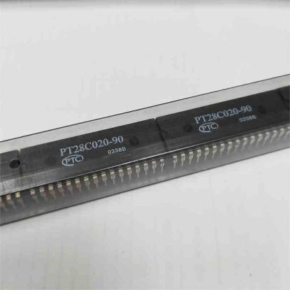 Picture of PT28C020-90 IC
