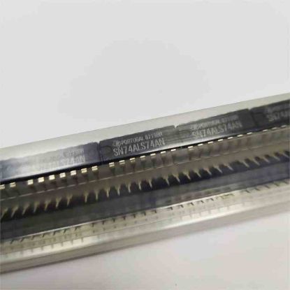 Picture of SN74ALS74AN DİP IC