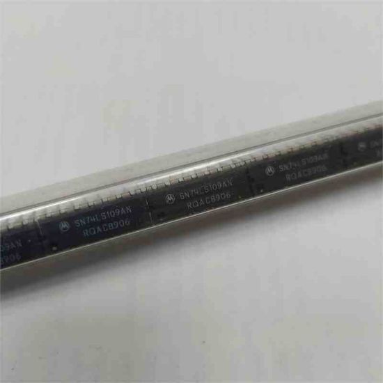 Picture of SN74LS109AN DİP IC