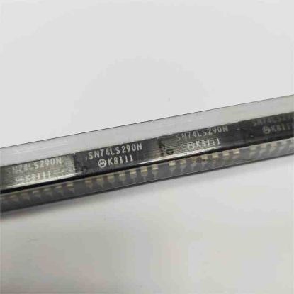 Picture of SN74LS290N DİP IC