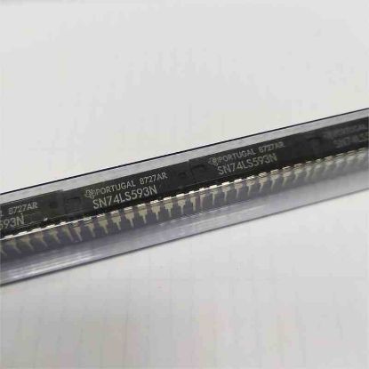 Picture of SN74LS593N DİP IC