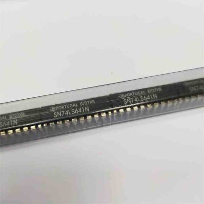 Picture of SN74LS641N DIP IC