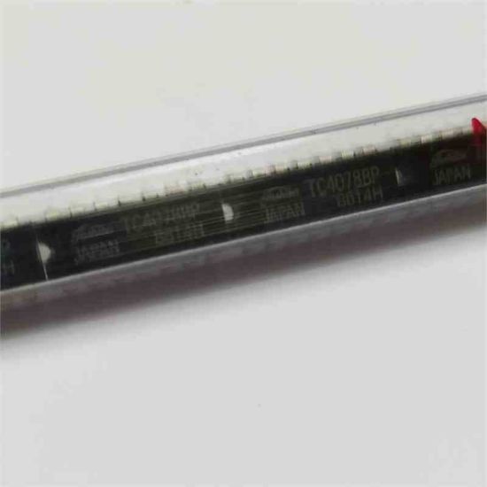 Picture of TC4078BP IC