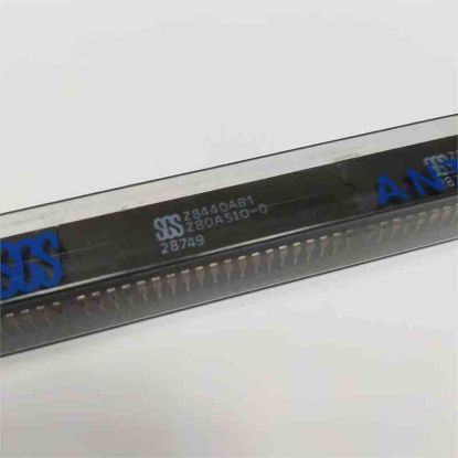 Picture of Z8440AB1 IC