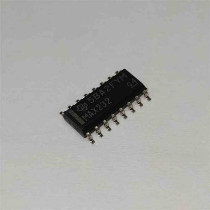 Picture of MAX232 smd IC