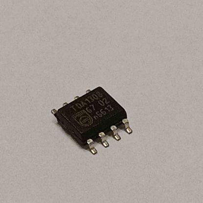 Picture of TDA1308 SOIC8 IC