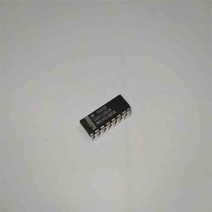 Picture of CD4519BCN IC
