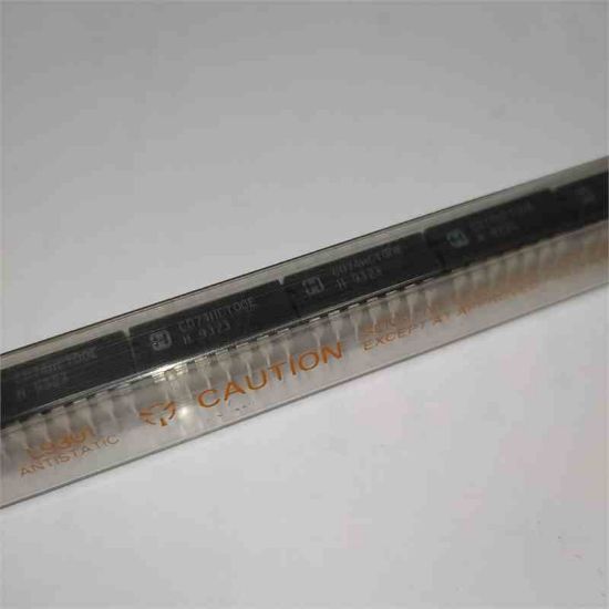 Picture of CD74HCT00E DİP IC
