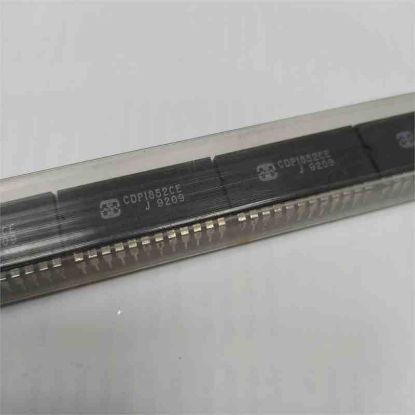 Picture of CDP1852CE IC