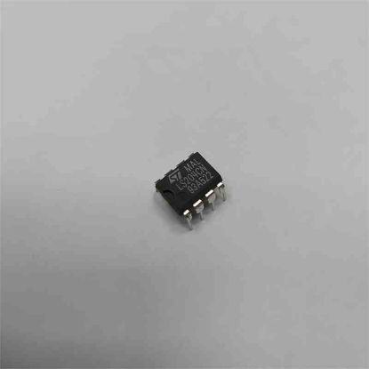 Picture of LS204CB IC
