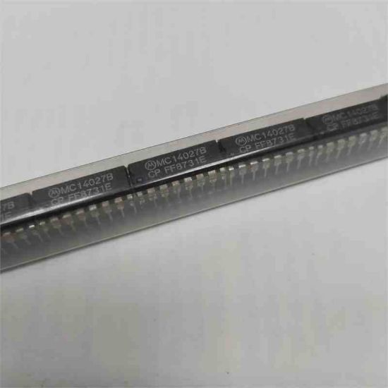 Picture of MC14027B DİP IC