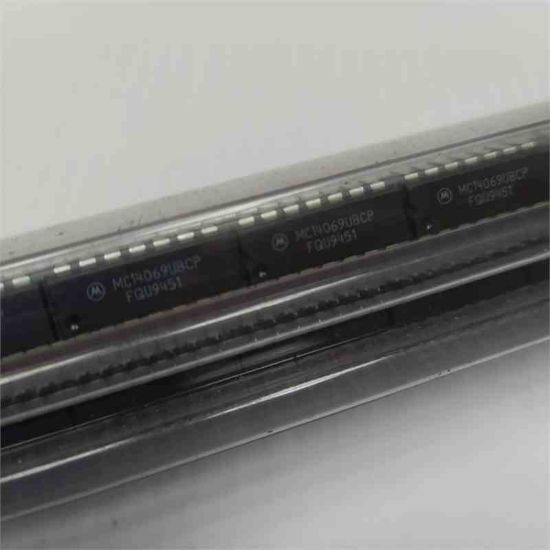 Picture of MC14069UBCP IC