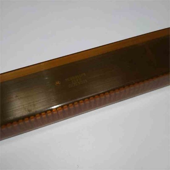 Picture of MC68000P8 IC