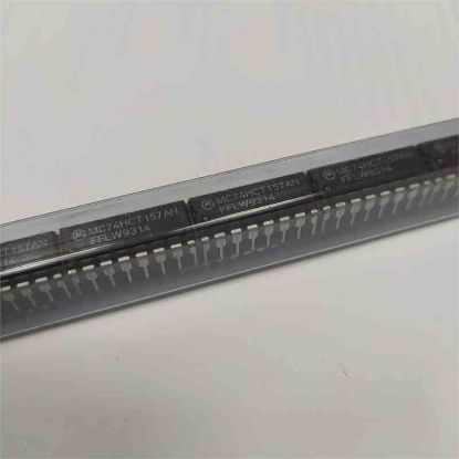 Picture of MC74HCT157AN DİP IC