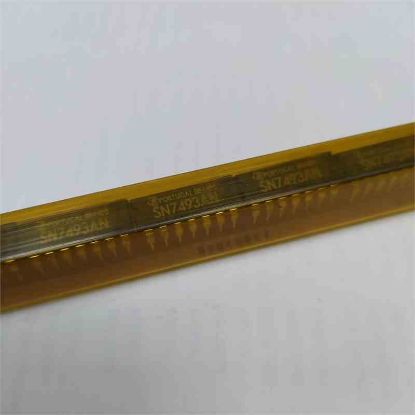 Picture of SN7493AN DİP IC