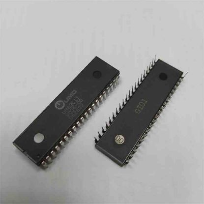 Picture of UM82C11 IC