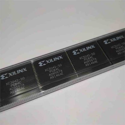 Picture of XC304250PC84C PLCC IC