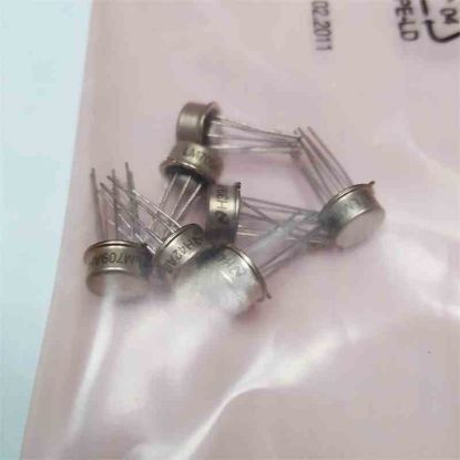 Picture of LM709AH TO99 IC