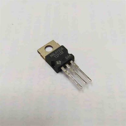 Picture of TIP132 TRANSISTOR