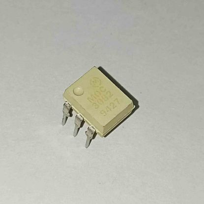 Picture of MOC3082 DIP OPTO