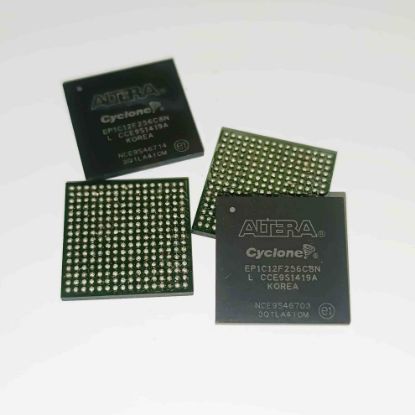 Picture of EP1C12F256C8N IC