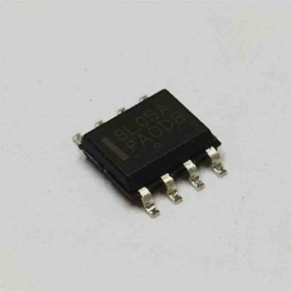 Picture of MC78L05ABDR2G smd IC