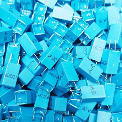 Picture of B32539-C3224-J000 0.22UF 250V 5mm CAPACITOR