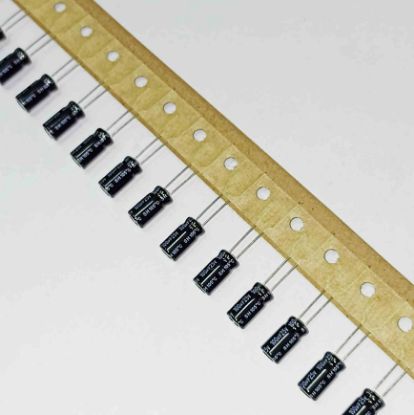 Picture of SH025M0100GAY 100uF 25V 6x11mm 105 CAPACITOR